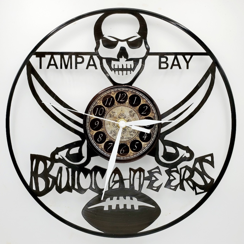 TAMPA BAY BUCCANEERS vinyl record clock